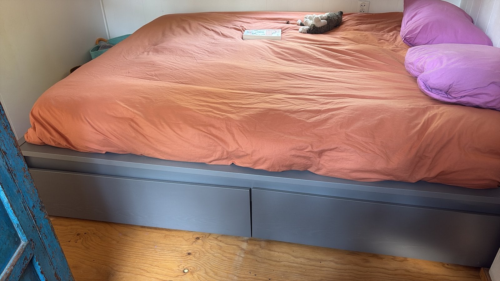 Ikea bed inclusief lattenbodems te koop. 2 lades., Huis en Inrichting, 210 cm, Tweepersoons, Ophalen of Verzenden, Zo goed als nieuw