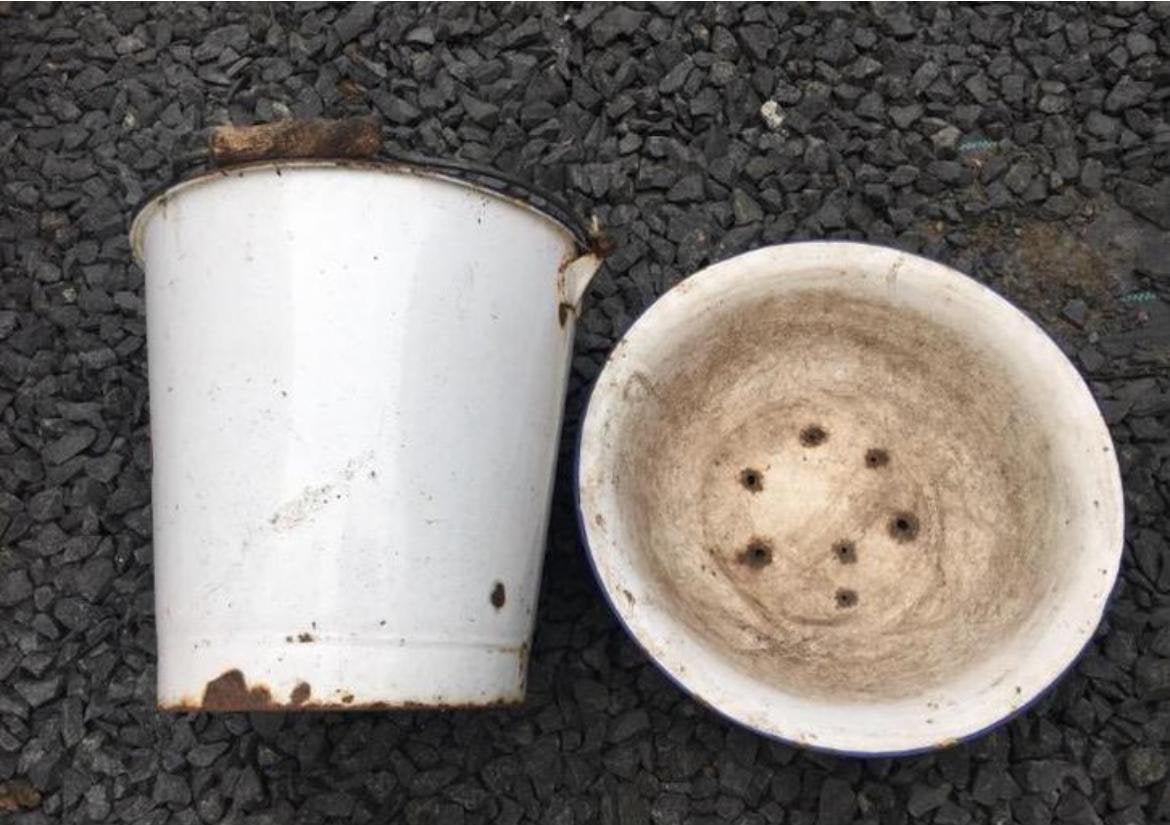 Oud Hollandse Brocante Emmer Bak Bloempotten Set van twee, Tuin en Terras, 25 tot 40 cm, Gebruikt, Rond, Ophalen of Verzenden