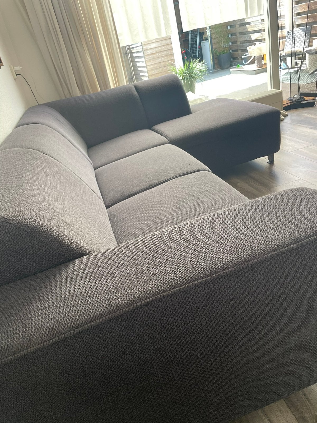 GRATIS donkergrijze hoekbank 255x180 cm, Ophalen, Zo goed als nieuw, Vierpersoons of meer