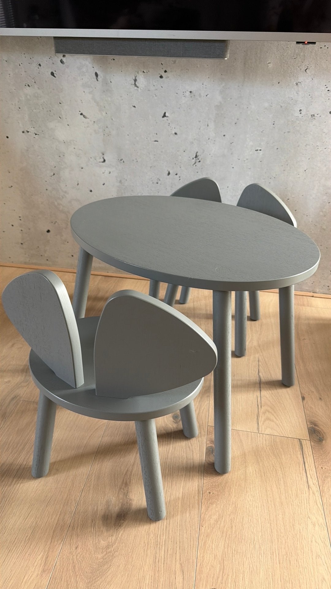 Nofred Mouse set kinderstoelen + tafel grijs, Ophalen, Zo goed als nieuw