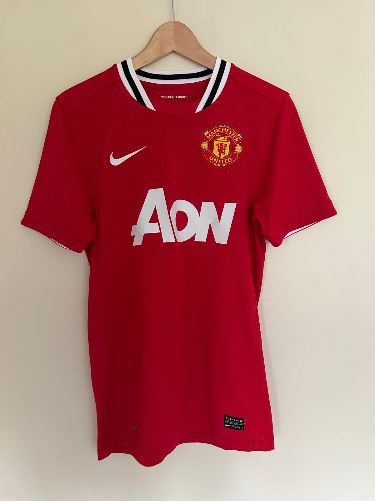 Manchester United Thuis Tenue 2011-2012 Maat M, Zo goed als nieuw, Voetbal, Rood, Verzenden