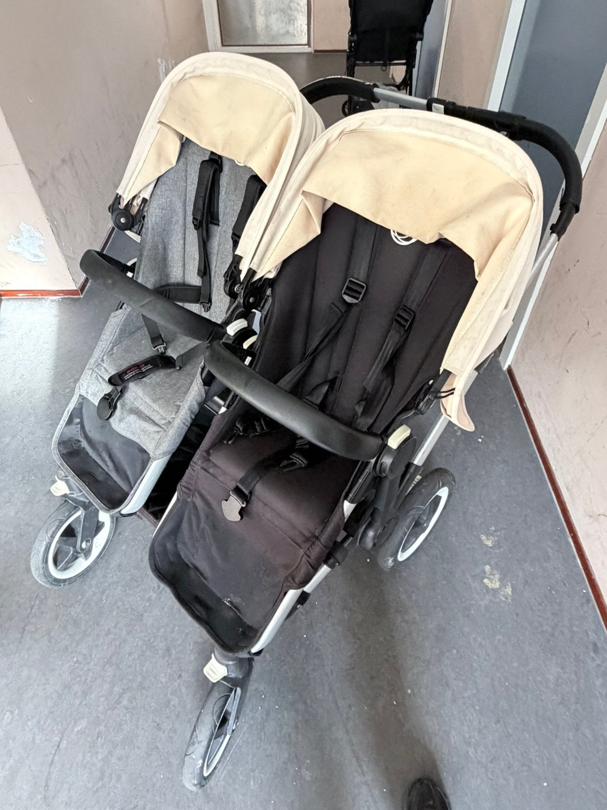 Bugaboo Donkey 2 Duo kinderwagen met accessoires