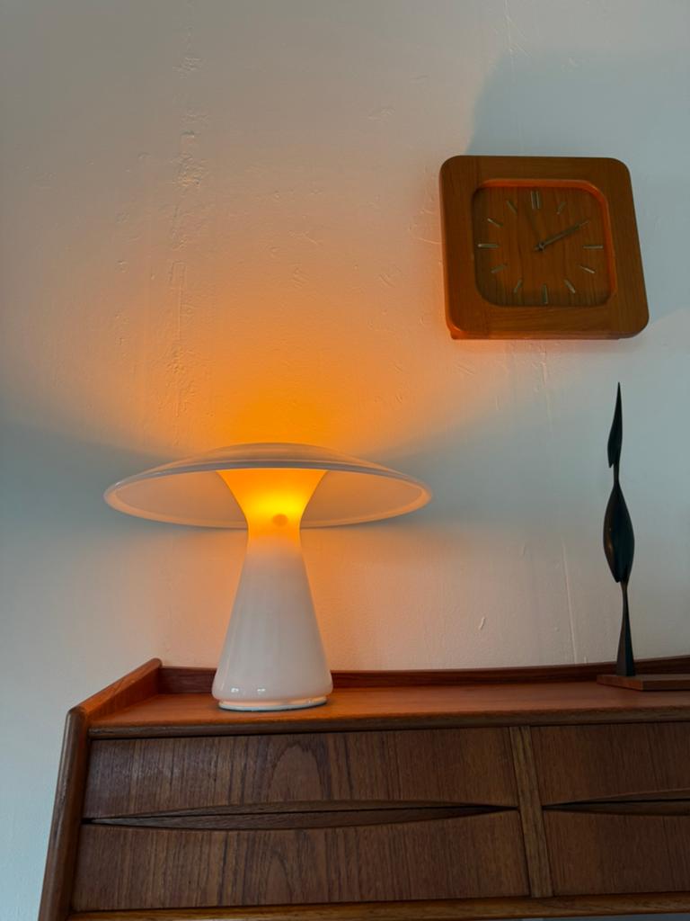 Vintage ‘Phoenix’ tafellamp, Holmegaard ‘80, Huis en Inrichting, Vintage retro buisframe design rotan webbing papercord deens