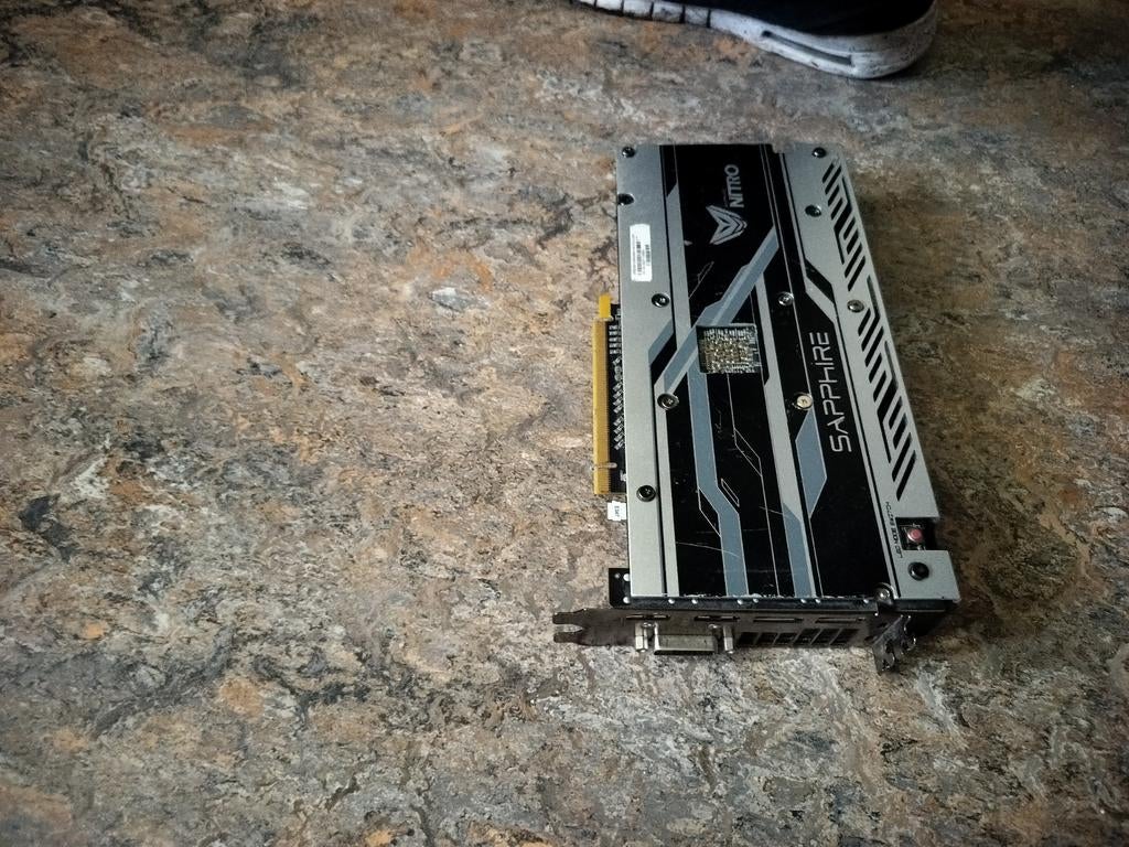 Video kaart a164000026019, Ophalen of Verzenden, Zo goed als nieuw, GDDR5, AGP