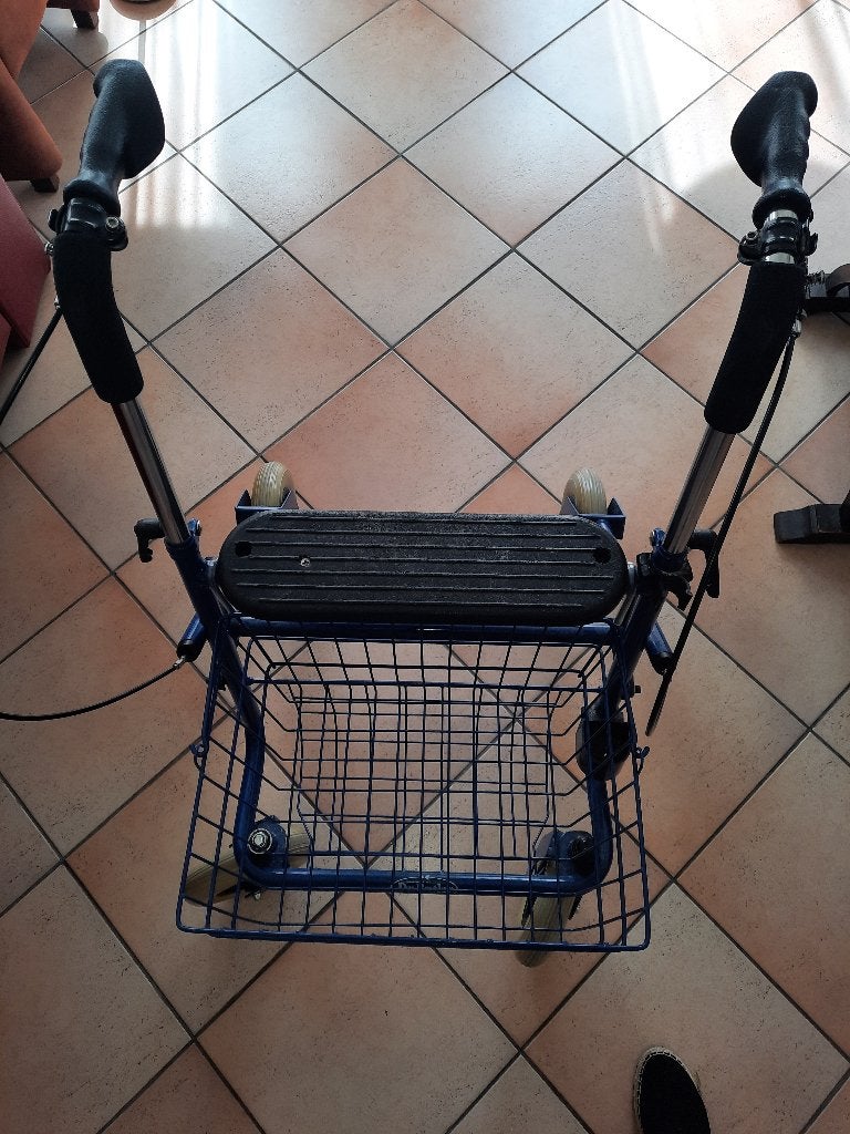 Rollator met mandje, Ophalen, Opvouwbaar, Gebruikt