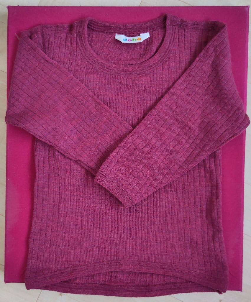 Joha wollen shirt, maat 90cm, mooie herfstkleur fuchsia rood, Kinderen en Baby's, Meisje, Ophalen of Verzenden, Zo goed als nieuw