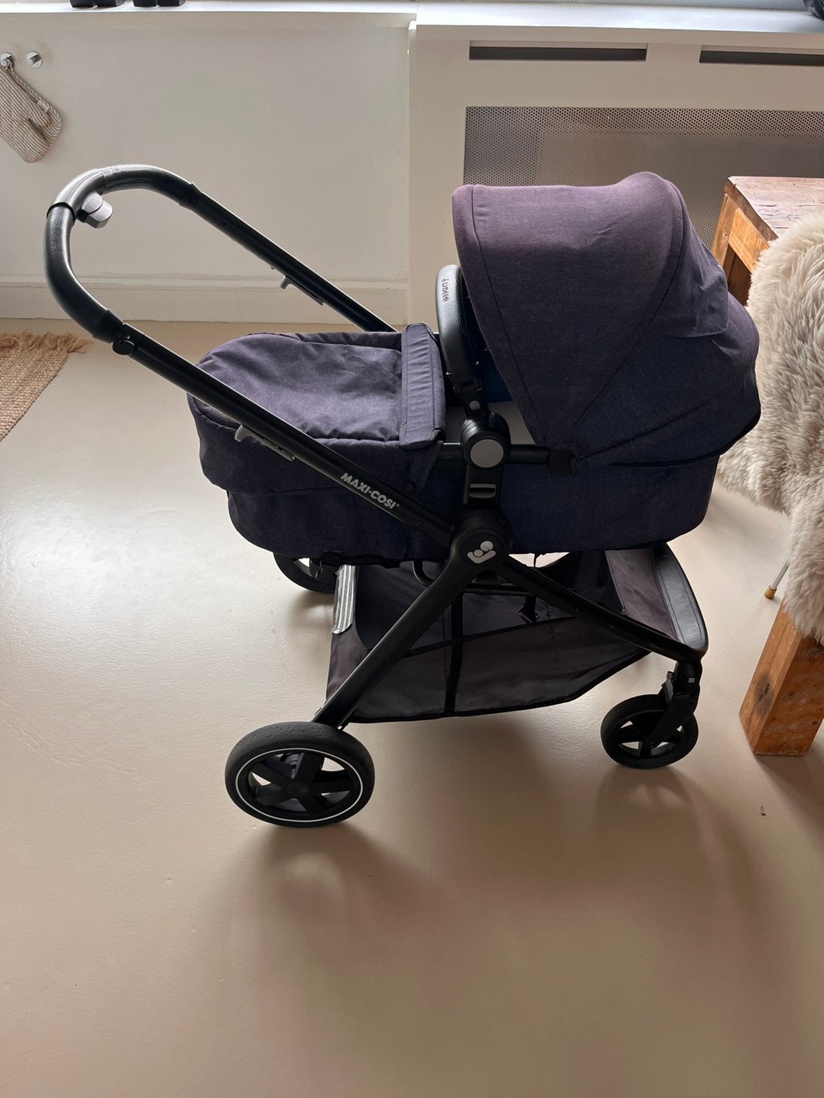 Maxi-Cosi Zelia Urban 2-in-1 Kinderwagen – Navy Blauw, Kinderen en Baby's, Ophalen, Gebruikt, Verstelbare duwstang, Combiwagen