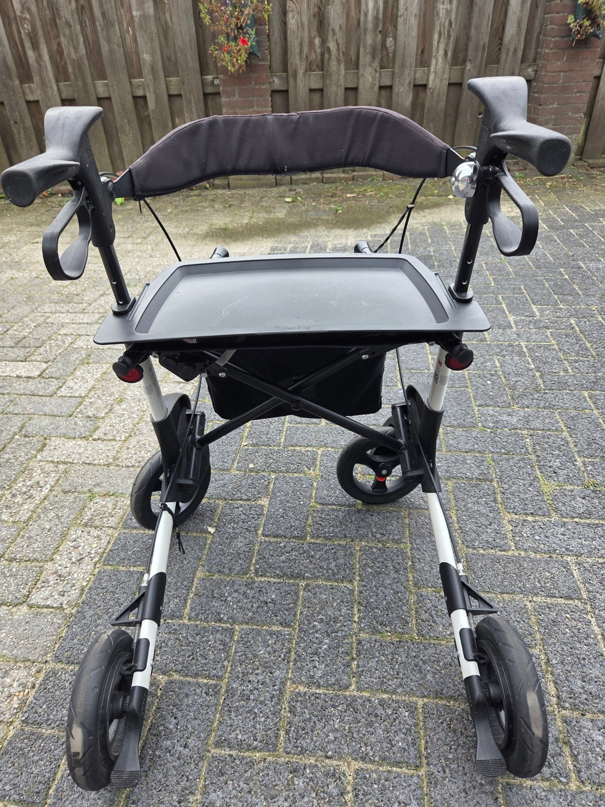 rollator voor kleiner iemand, Diversen, Ophalen, Lichtgewicht, Gebruikt