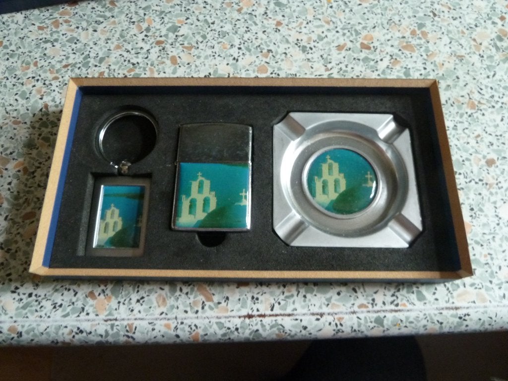 Aansteker gift set Immitatie "Zippo" met benzine aansteker, Ophalen of Verzenden, Zo goed als nieuw, Aansteker