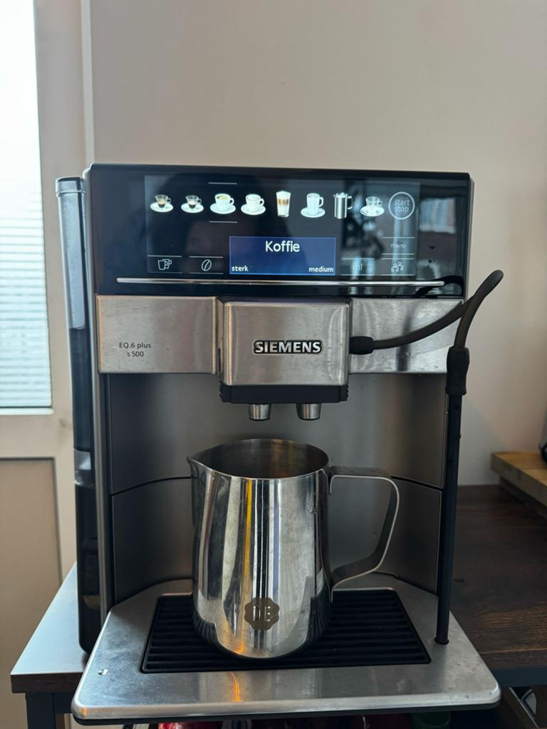 Koffiezetapparaat Siemens EQ 6 plus s500, Ophalen, Koffiemachine