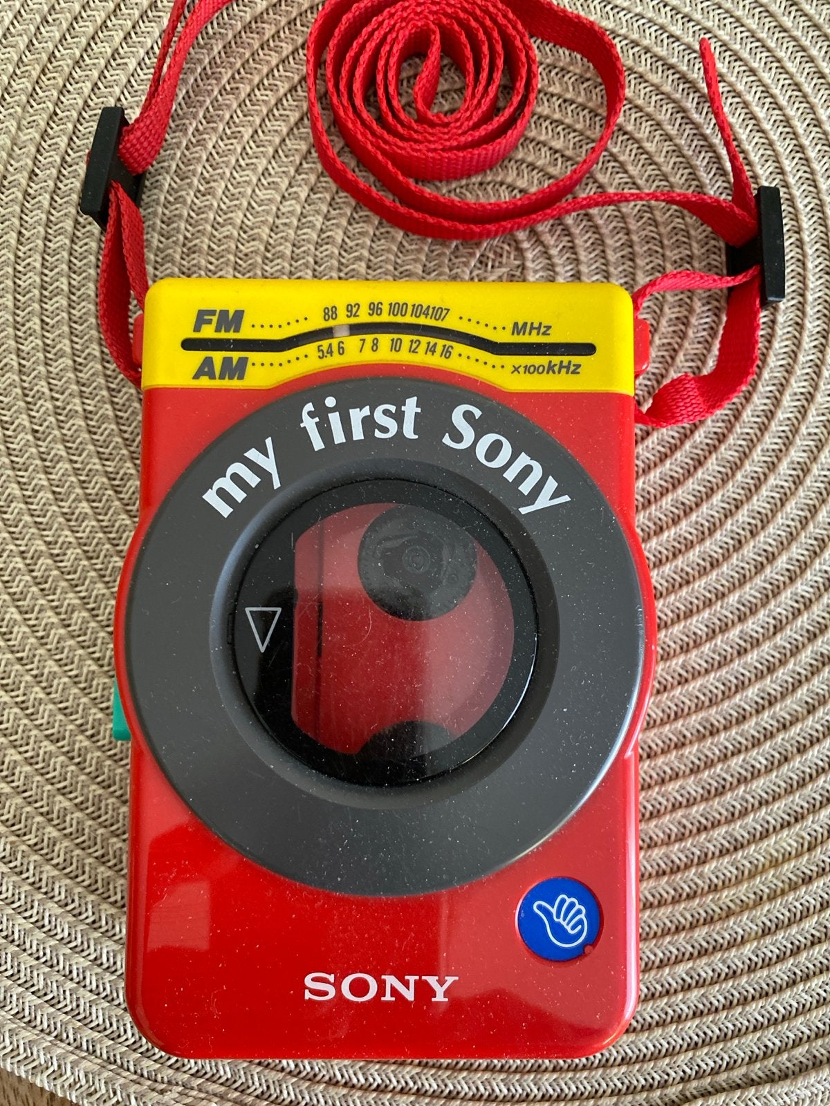 Sony Walkman 'My First Sony' met radio - Rood, Ophalen of Verzenden, Walkman