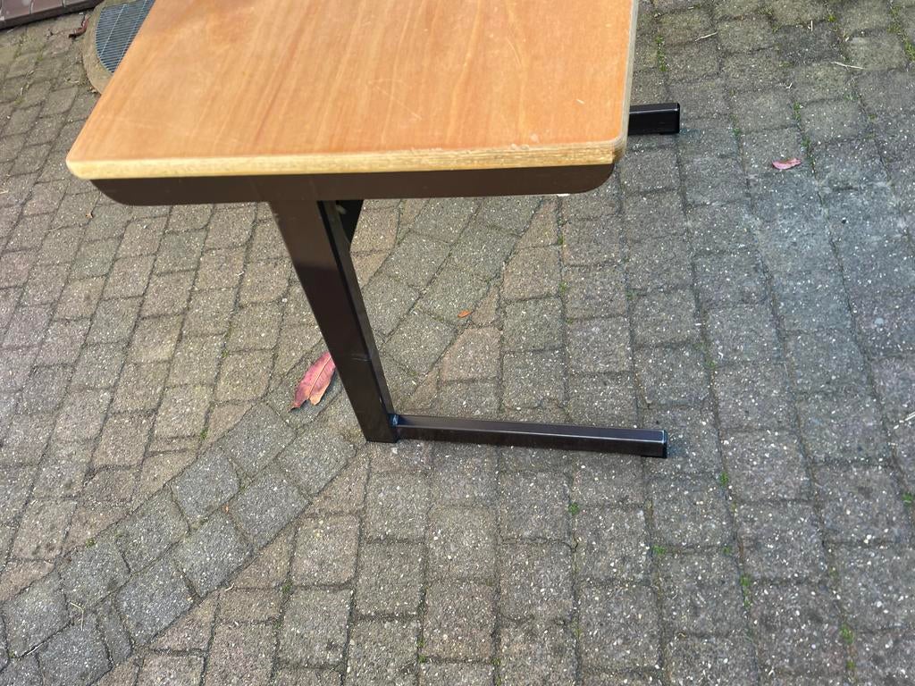 Gebruikt bureau met opbergruimte, Ophalen, Gebruikt, Hout, Bruin