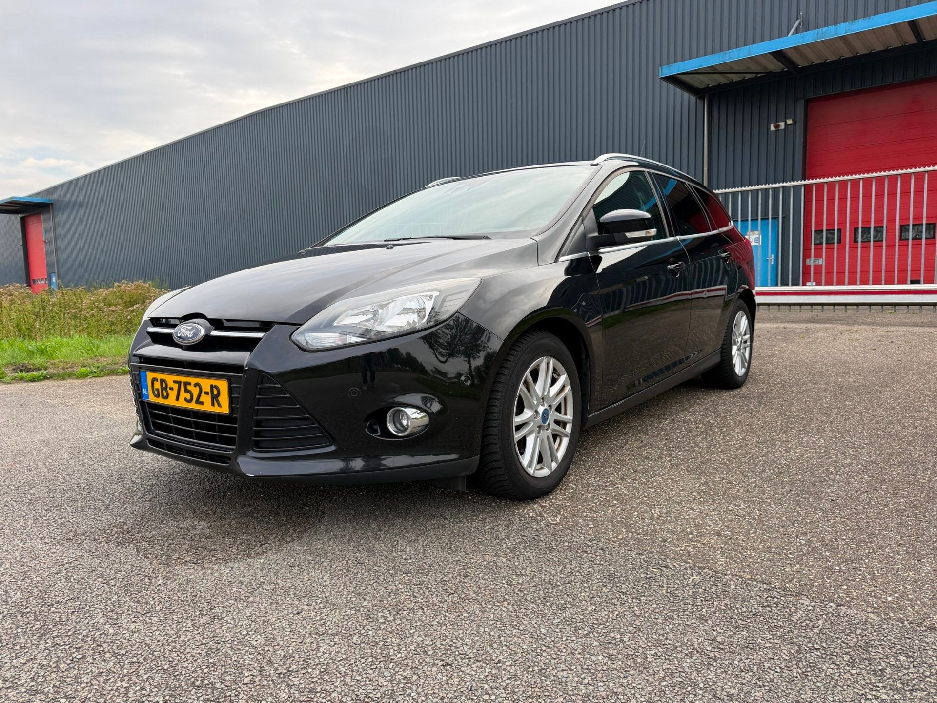 Ford Focus Wagon 1.0 EcoBoost Titanium NWE. APK 28-08-2027, Auto's, Euro 5, 125 pk, Gebruikt, Electronic Stability Program (ESP)