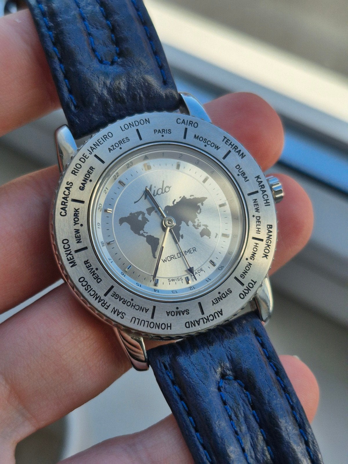Mido World Timer Ref. 5200 GMT Swiss ETA E10.061 Quartz, Overige merken, Mido SA, IOS, Ophalen of Verzenden