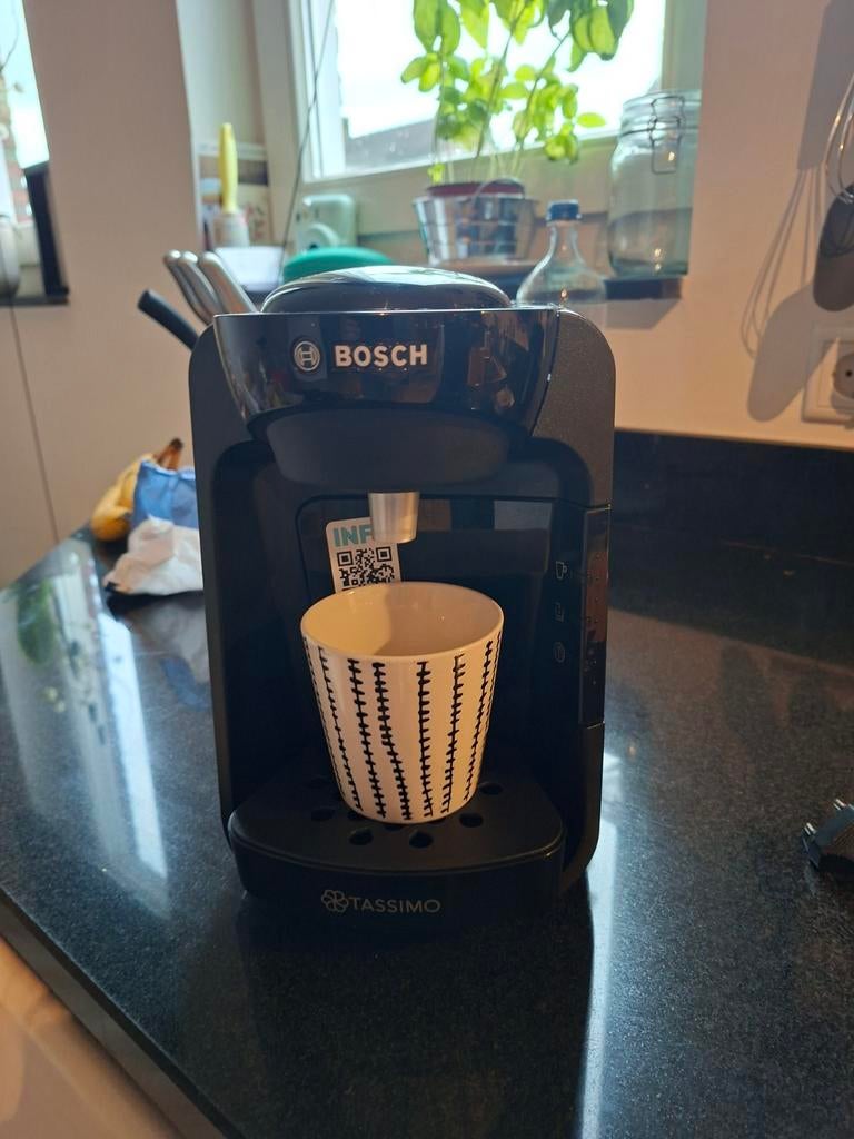 Tassimo Bosch koffiezetapparaat te koop!, Ophalen of Verzenden, Zo goed als nieuw, Koffiemachine