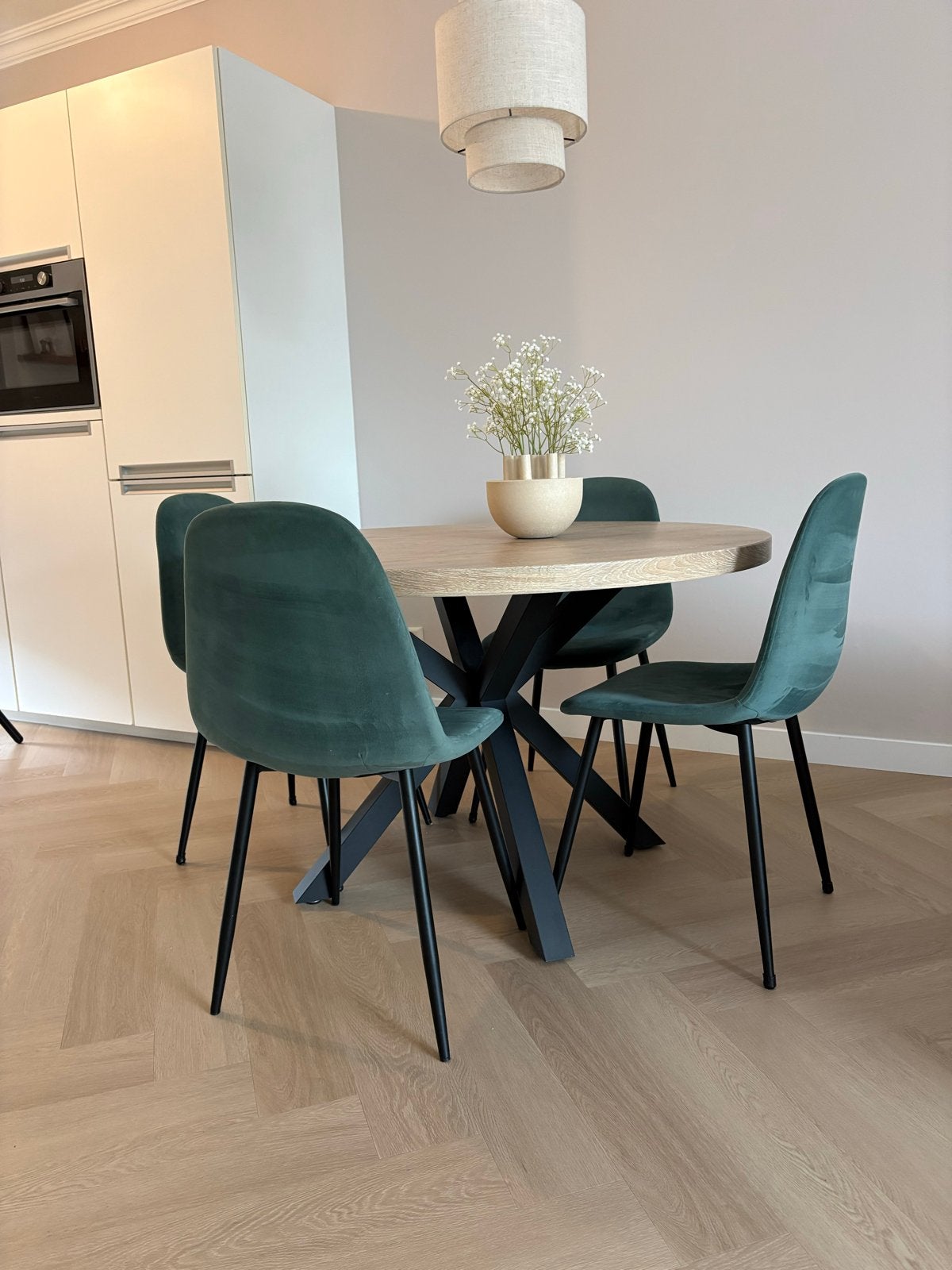 Set van 4 Groene Fluweel Eetkamerstoelen - Zwart Onderstel, Ophalen, Gebruikt, Overige kleuren, Vier