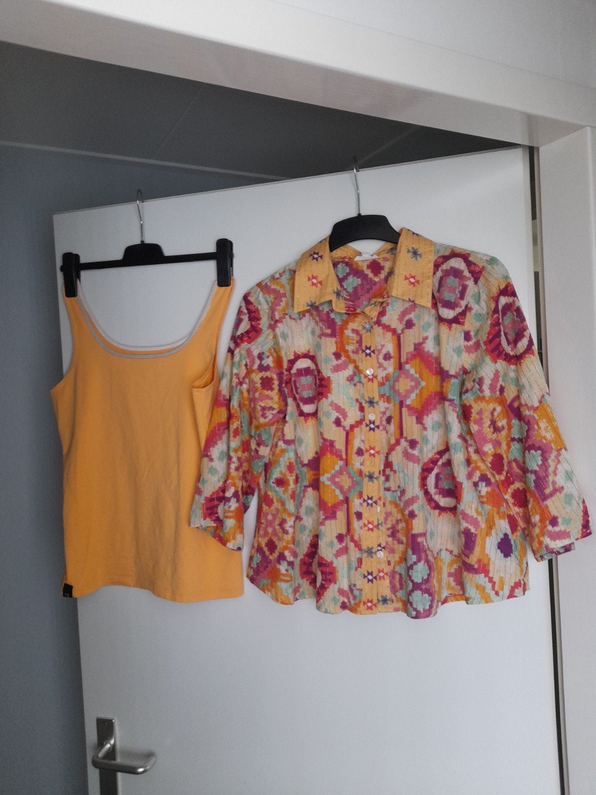 Dames blouse +top mt M, Maat 38/40 (M), Carnaval, Ophalen of Verzenden, Zo goed als nieuw