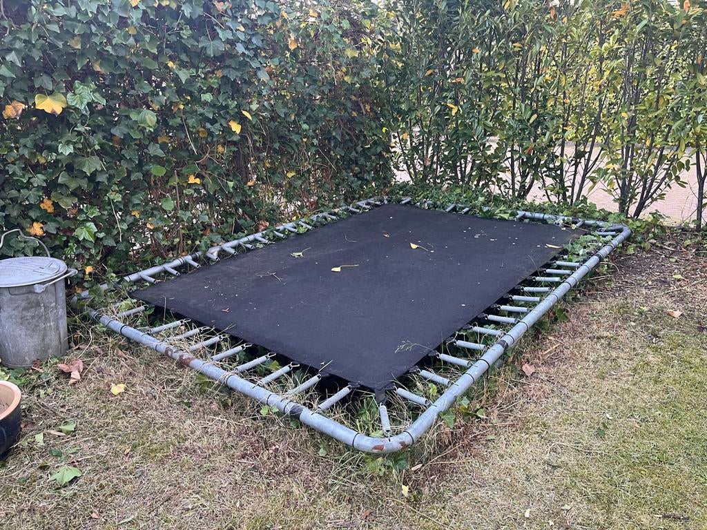 Trampoline 220x300 cm - Gebruikt, voor lichtere personen, Ophalen, Gebruikt