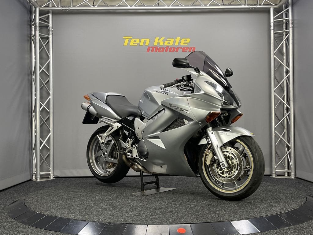 Honda VFR 800 F V-TEC ABS, Super Sport, Meer dan 35 kW, 800 cc, Sportuitlaat