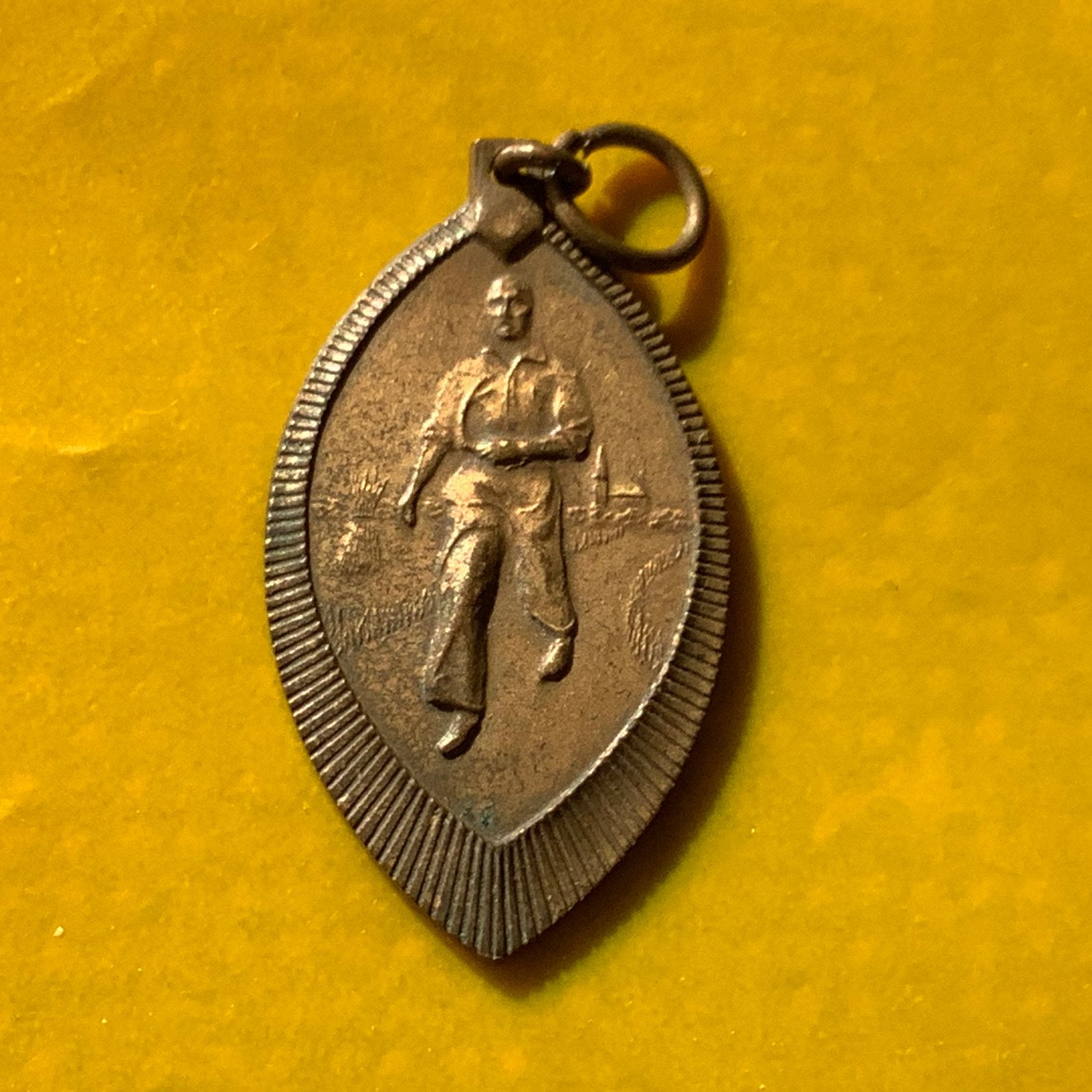 Medaille HWU 1946 Hengelose Wandel Unie Hengelo wandelsport, Postzegels en Munten, Penningen en Medailles, Ophalen of Verzenden