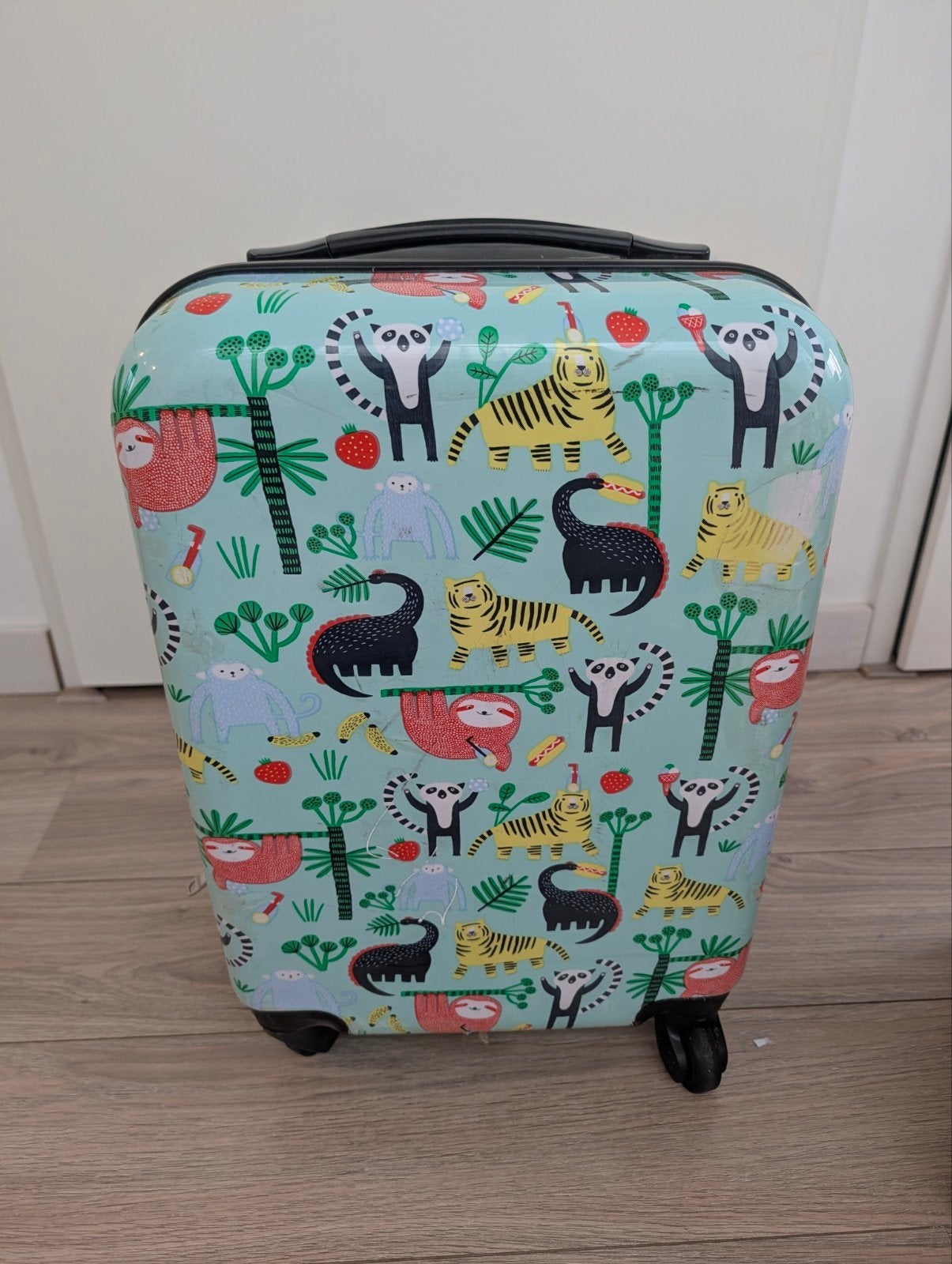 Leuke Kinderkoffer met Dierenprint - Handbagage, Wieltjes, Gebruikt, 50 tot 60 cm, Hard kunststof
