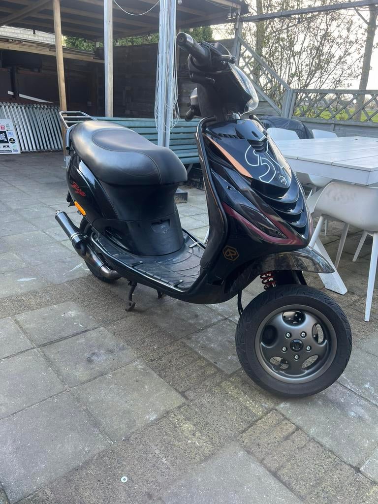 Kappenset piaggio zip, Fietsen en Brommers, Ophalen, Zo goed als nieuw, Kap, Piaggio