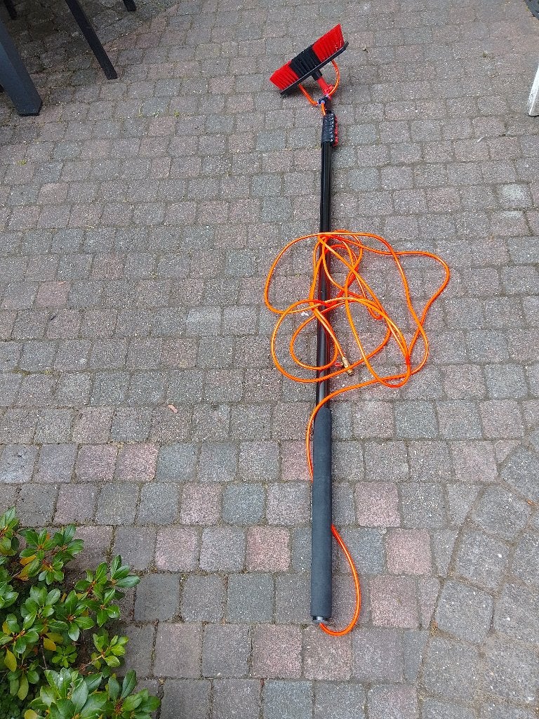 Telescoopborstel, Ophalen, Bezem of Borstel