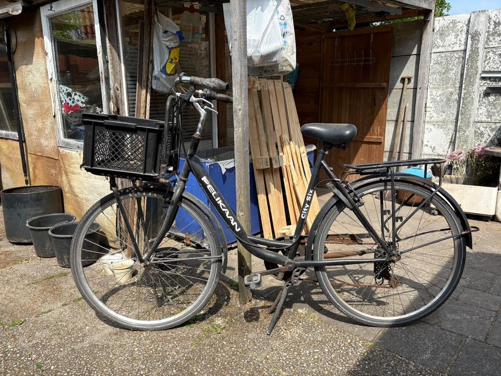 Damesfiets Pelikaan 28 inch, Ophalen, Gebruikt
