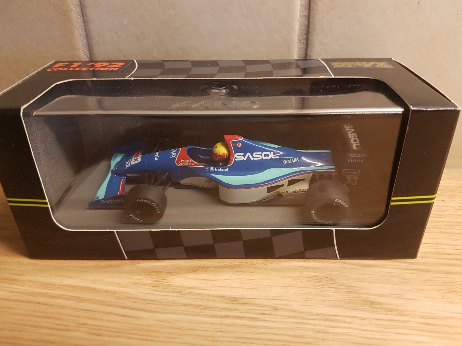F1 Jordan sasol 192 maurizio gugelmin 1992, Hobby en Vrije tijd, Modelauto's | 1:43, Ophalen of Verzenden, Zo goed als nieuw, Auto
