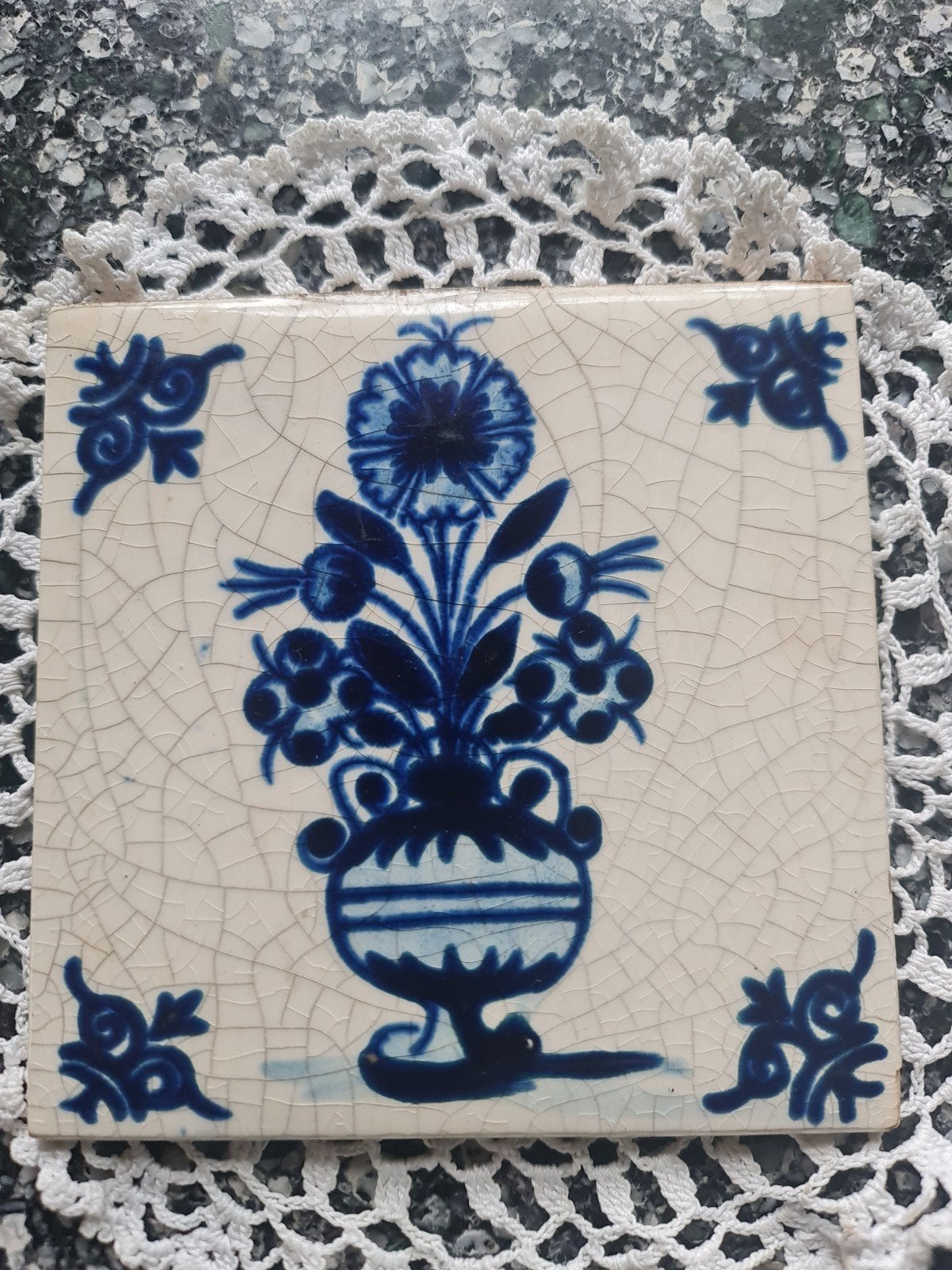 Antiek Delfts blauw tegeltje, Ophalen