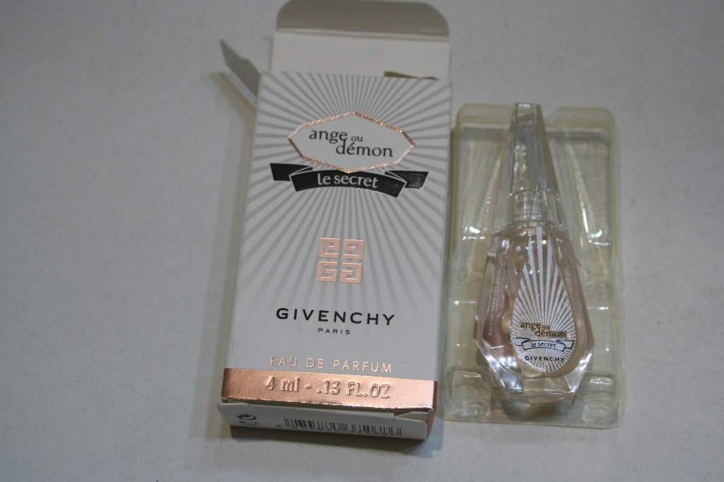 parfum, Verzamelen, Parfumverzamelingen, Verzenden, Nieuw, Miniatuur, Gevuld