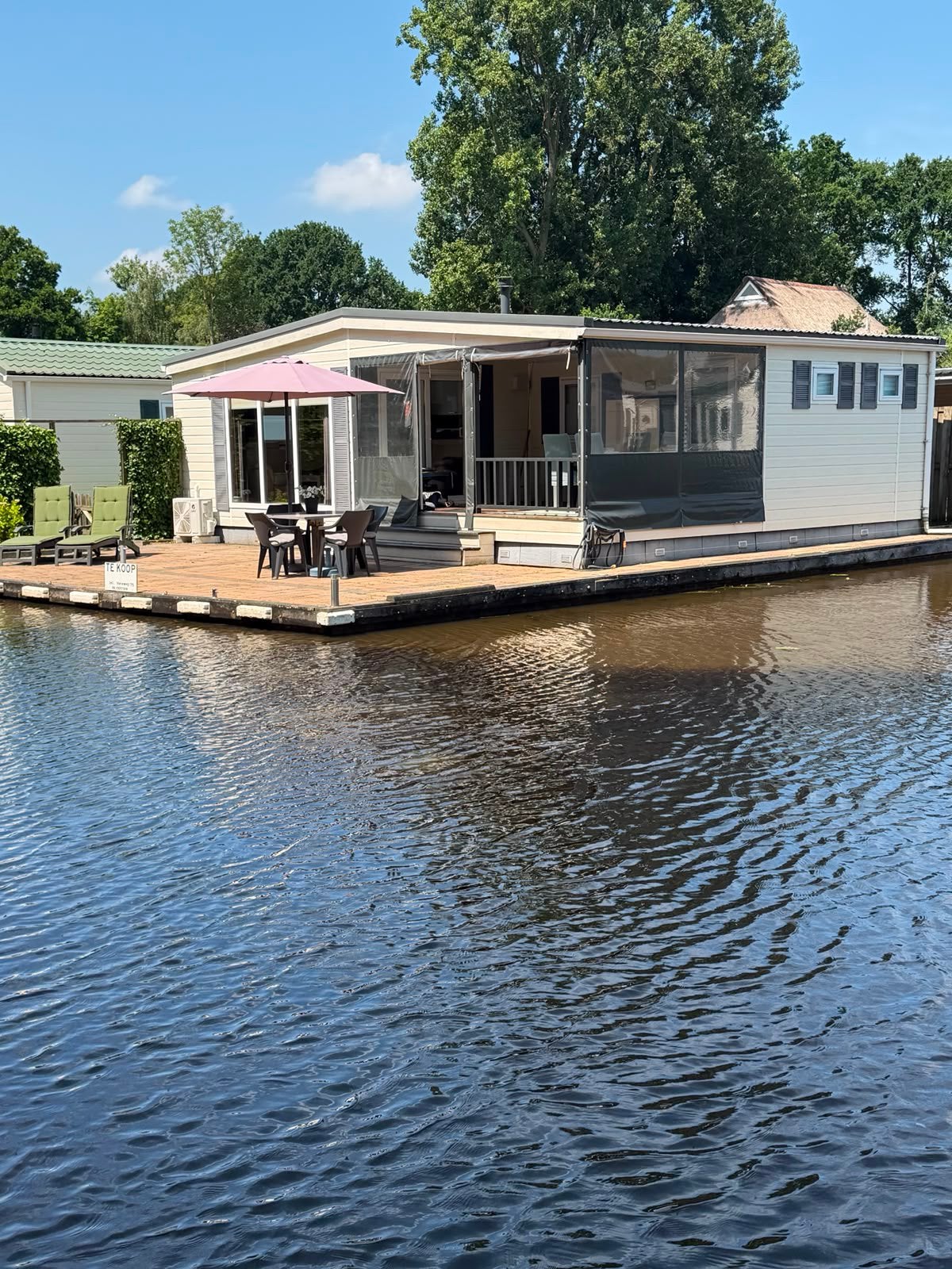Te Koop. Chalet aan het water Wanneperveen/Giethoorn, Caravans en Kamperen, Tot en met 4
