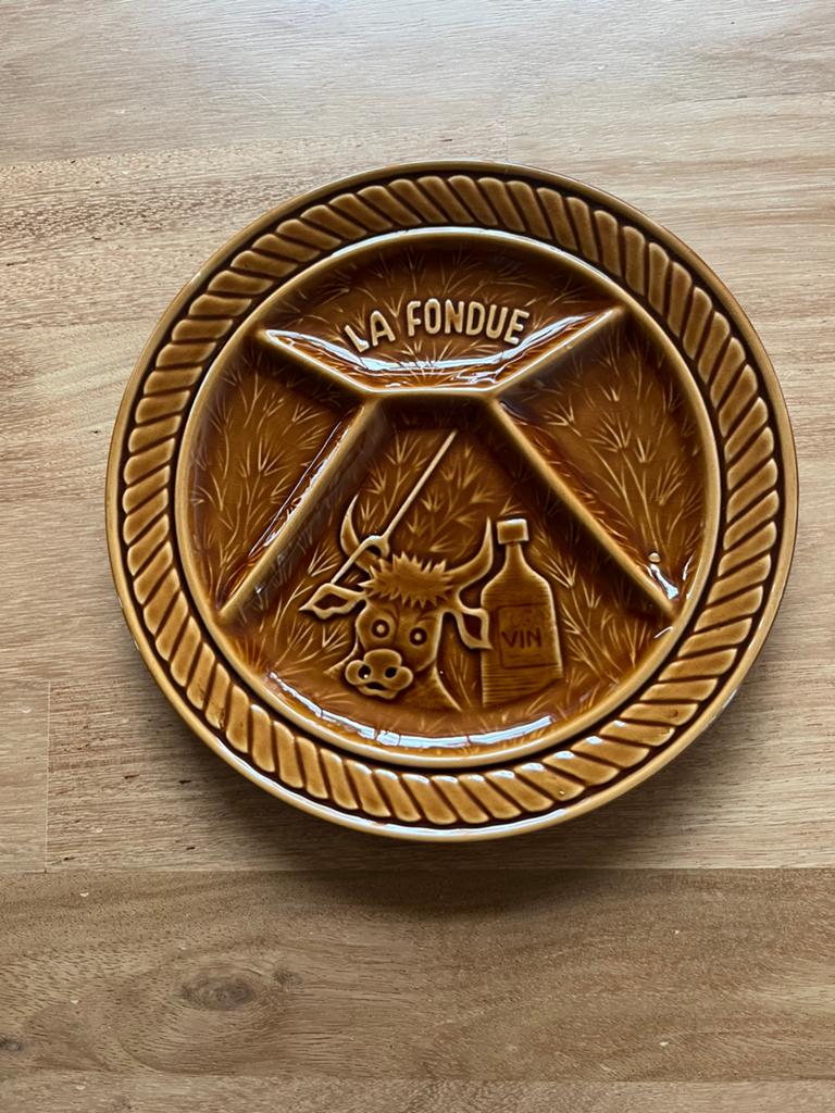 Set van 6 bruine fondueborden / gourmetborden vintage, Nieuw, Ophalen of Verzenden, Bord(en), Overige stijlen