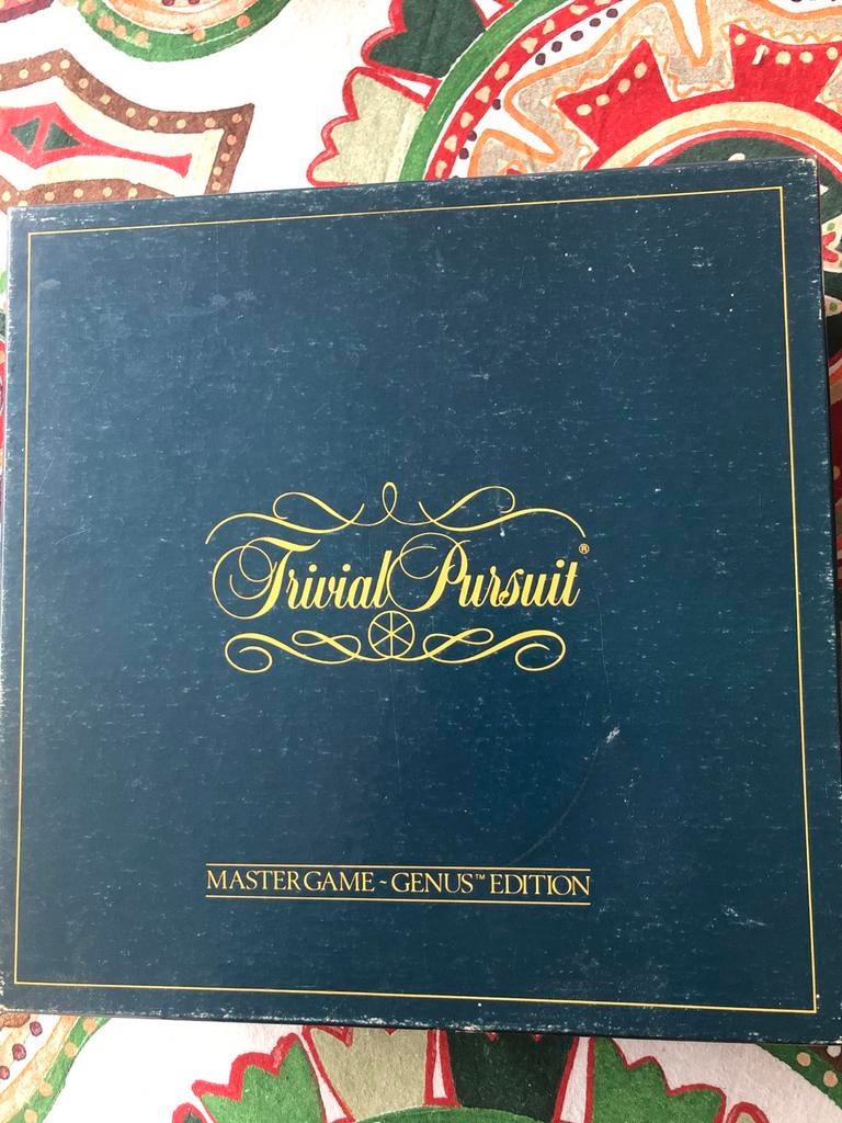 Trivial Pursuit: Genius Edition - Engels (Master Game), Hobby en Vrije tijd, Gezelschapsspellen | Bordspellen, Drie of vier spelers