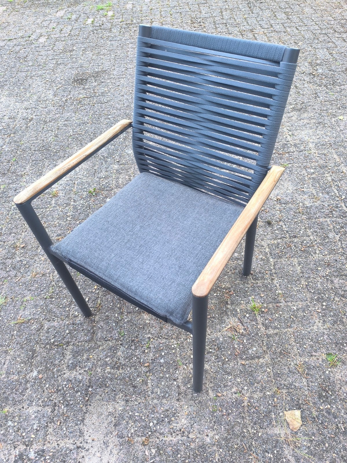 3 stuks Santika Tuinstoel en teakhouten Armleuningen, Ophalen of Verzenden, Zo goed als nieuw, Metaal, Verstelbaar