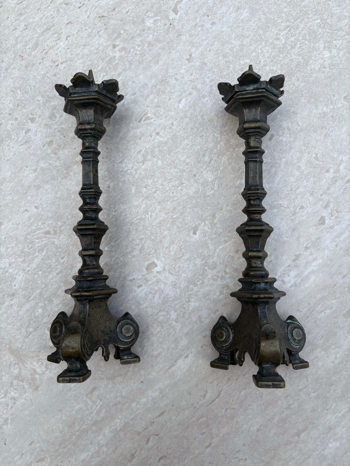 Mooie Antieke bronzen kandelaars - Set van 2, Antiek en Kunst, Ophalen of Verzenden, Koper of Brons
