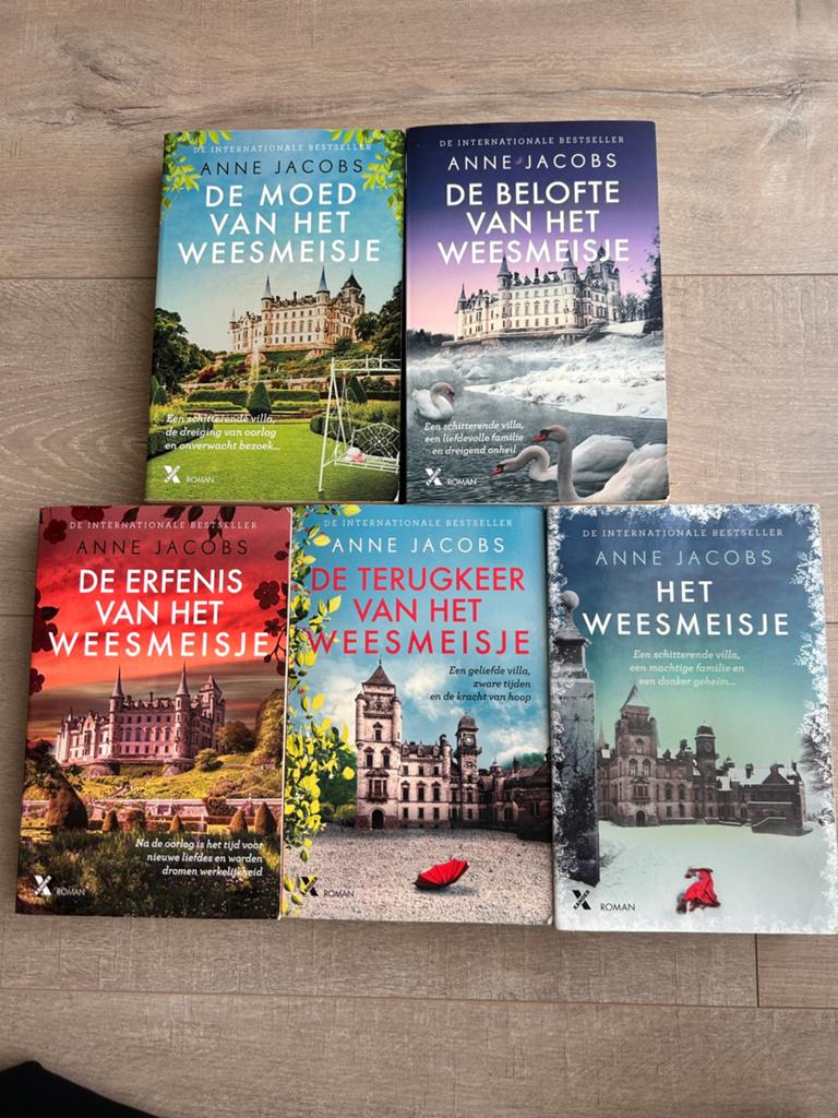 Anne Jacobs - Gehele “Het Weesmeisje” serie, Ophalen, Gelezen, Anne Jacobs