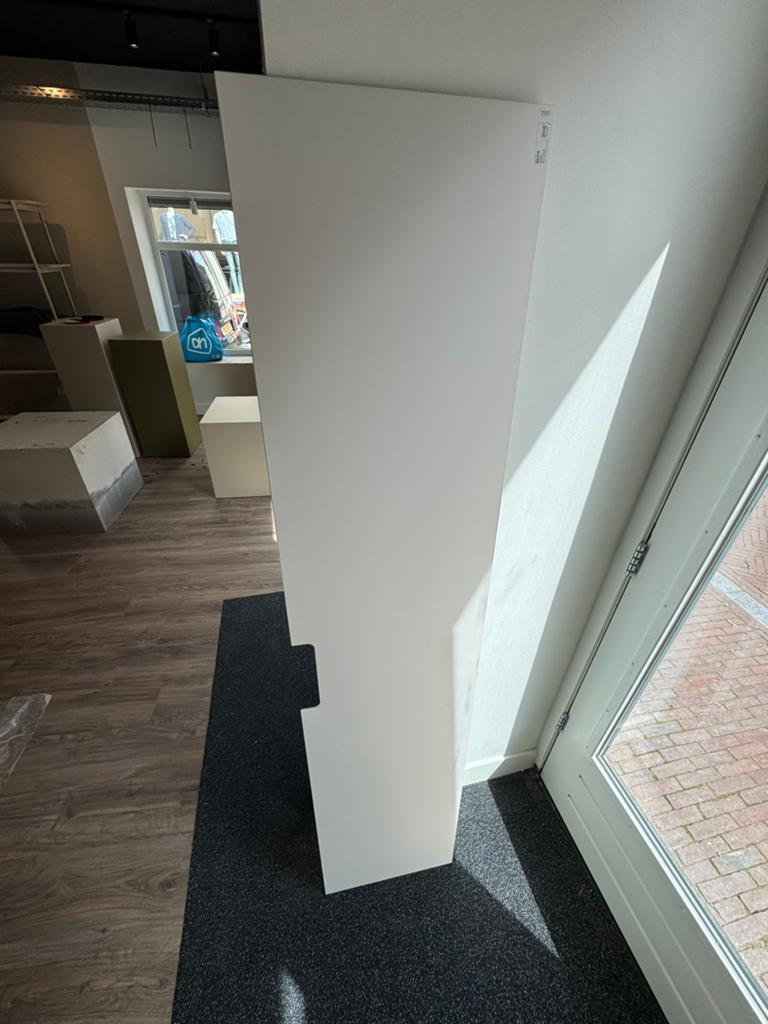 Besta glasplaat 180 lang gratis afhalen, Ophalen, 25 tot 50 cm, 150 tot 200 cm, Minder dan 100 cm
