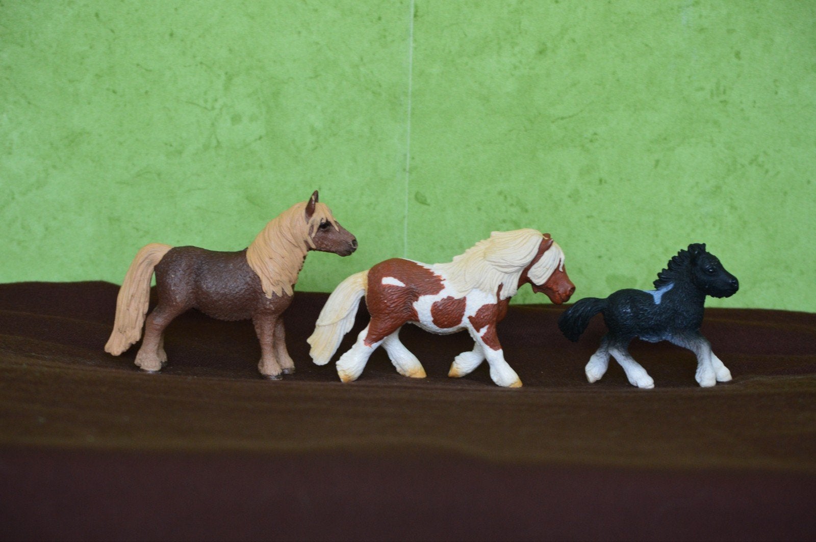 Schleich exclusive shetlander set, Ophalen of Verzenden, Zo goed als nieuw, Paard, Beeldje of Figuurtje