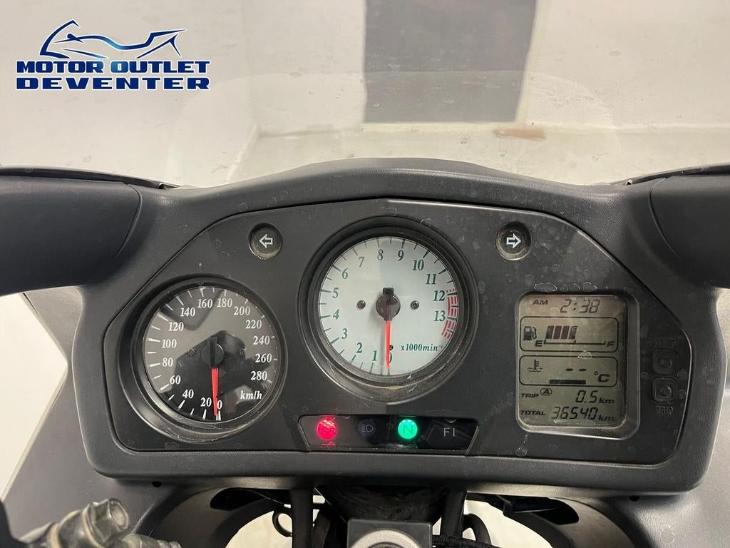 Mooie originele HONDA VFR800 FI (bj 1998)VFR 800 FI, Motoren, Motoren | Honda, 782 cc, HONDA, 4 cilinders, Motorrijbewijs A