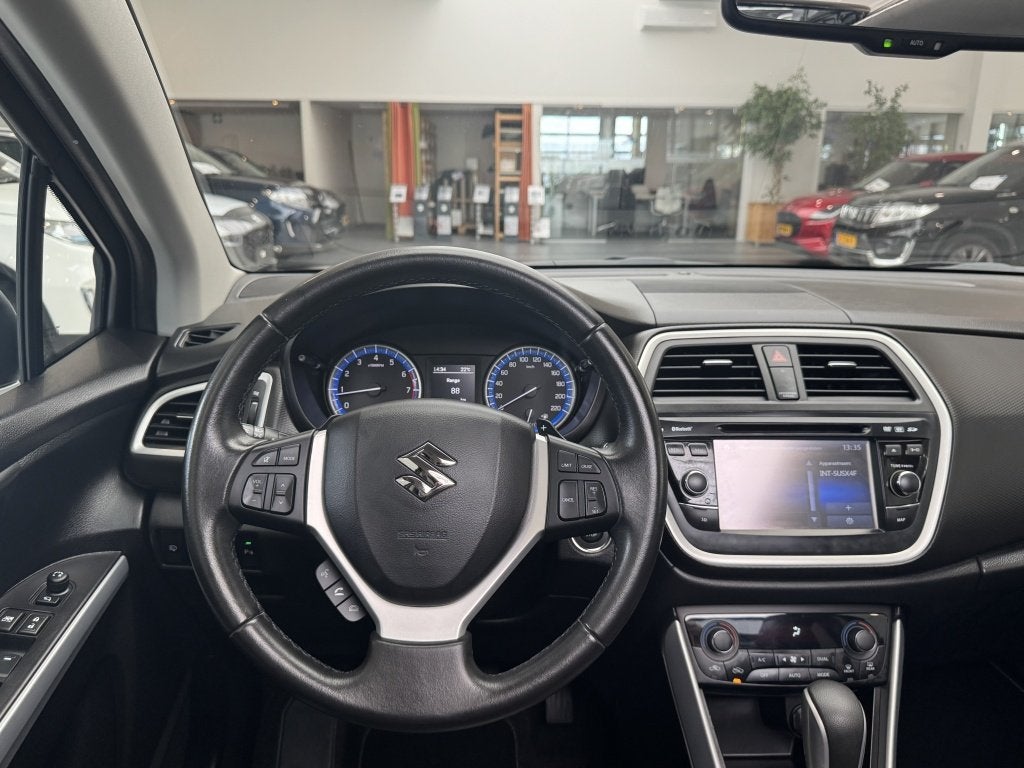 Suzuki S-Cross 1.6 High Executive [ AUTOMAAT I DEALER OH I P, Auto's, Suzuki, 12 maanden, Gebruikt, 4 cilinders, 400 kg