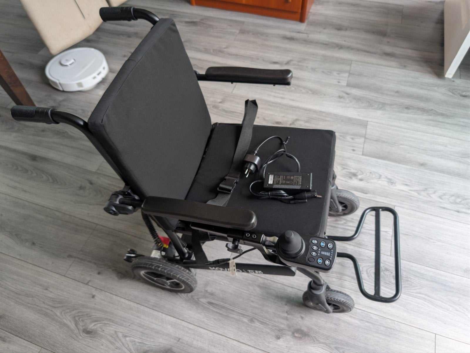 Elektrische rolstoel - opvouwbaar - zo goed als nieuw, Ophalen, Inklapbaar, Zo goed als nieuw, Elektrische rolstoel