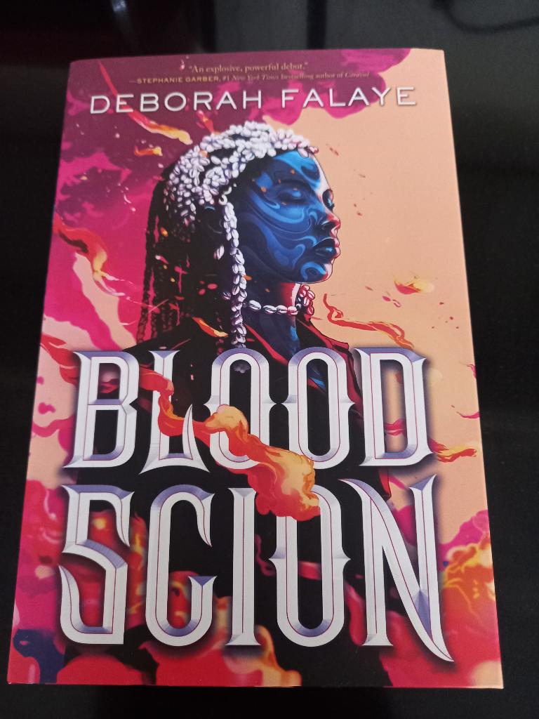 Blood Scion Fairyloot edition, Ophalen of Verzenden, Zo goed als nieuw, Falaye, Deborah