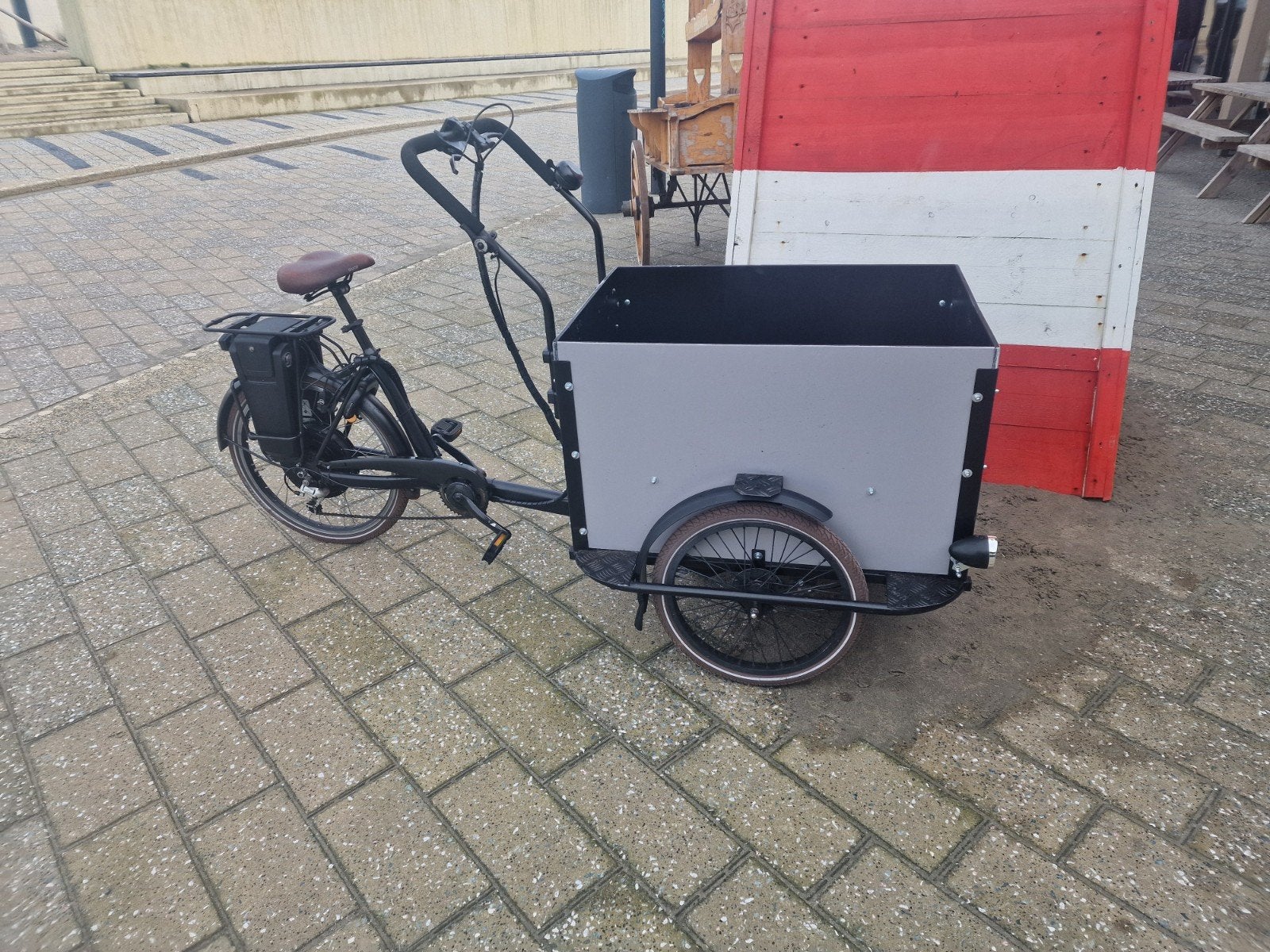 T Mannetje Elektrische Bakfiets, Fietsen en Brommers, Fietsen | Bakfietsen, Ophalen, Gebruikt, 4 kinderen of meer, Huif