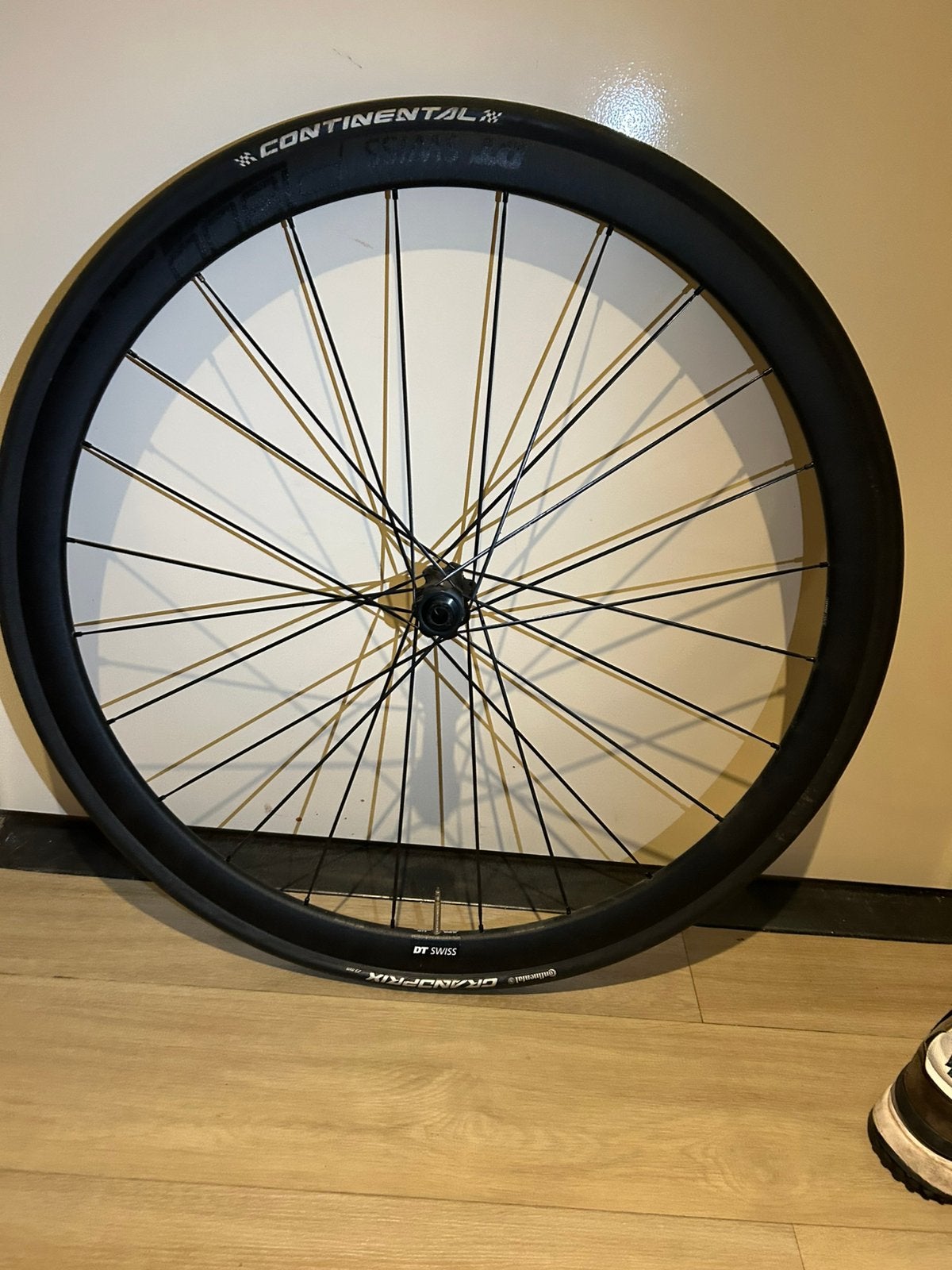 Zgan DT Swiss P1800 disc voorwiel, Fietsen en Brommers, Ophalen, Zo goed als nieuw