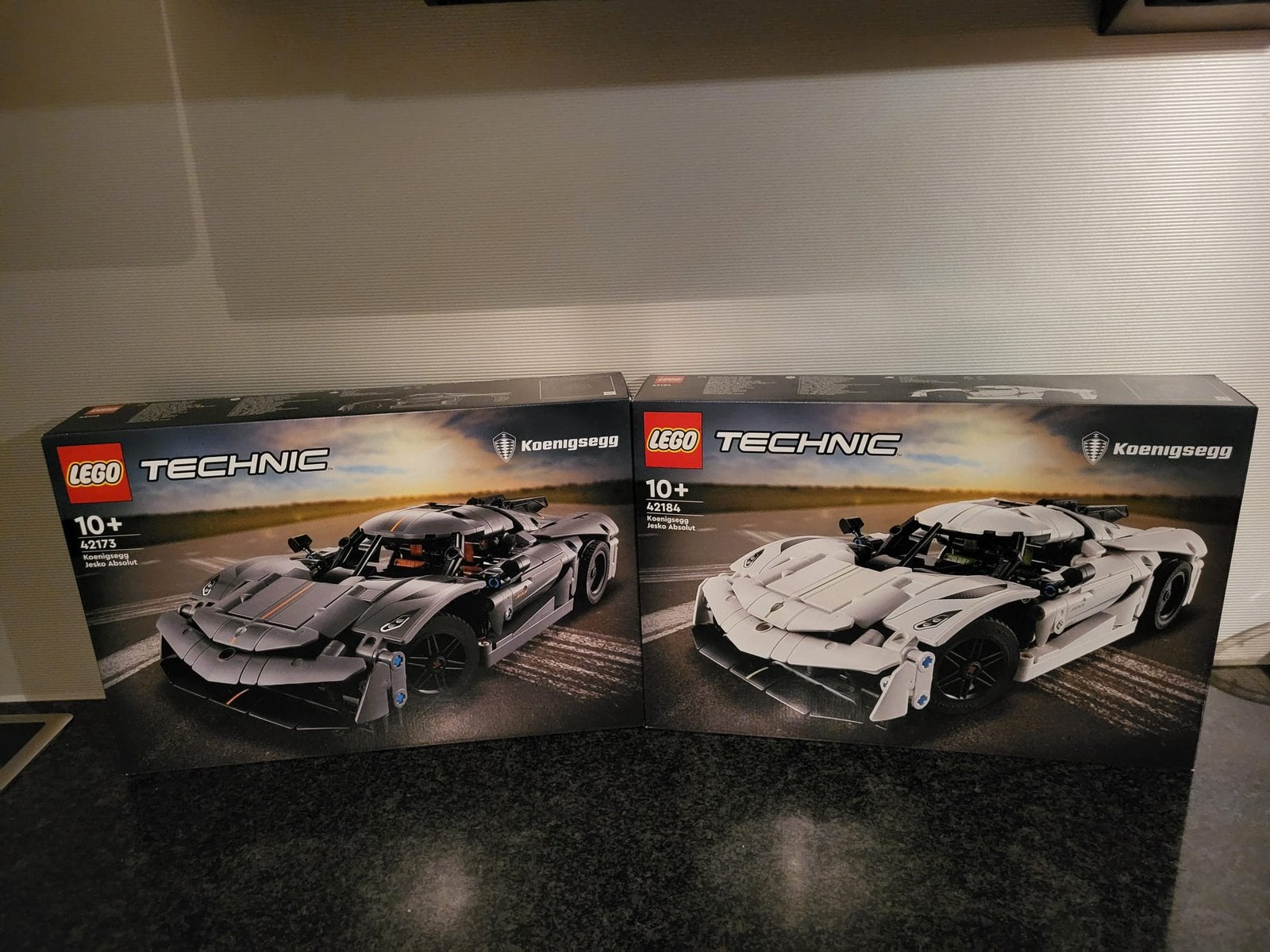 Lego Technic 42173/ 42184 koeningsegg jesko absolut, Kinderen en Baby's, Speelgoed | Duplo en Lego, Lego, Nieuw, Ophalen of Verzenden