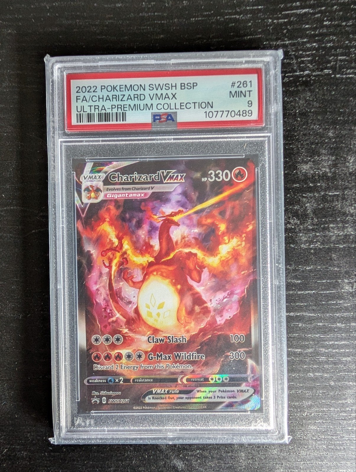 Charizard VMAX SWSH261 PSA 9 - Ultra Premium Collection, Ophalen of Verzenden