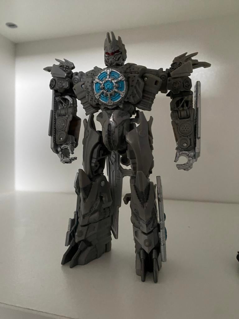 Studio series ROTF soundwave, Verzamelen, Transformers, Overige generaties, Ophalen of Verzenden, Zo goed als nieuw, Decepticons