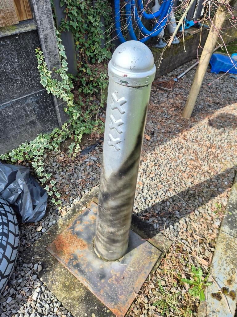2 originele Amsterdamse paaltjes, Ophalen of Verzenden, Gietijzer, Overige typen