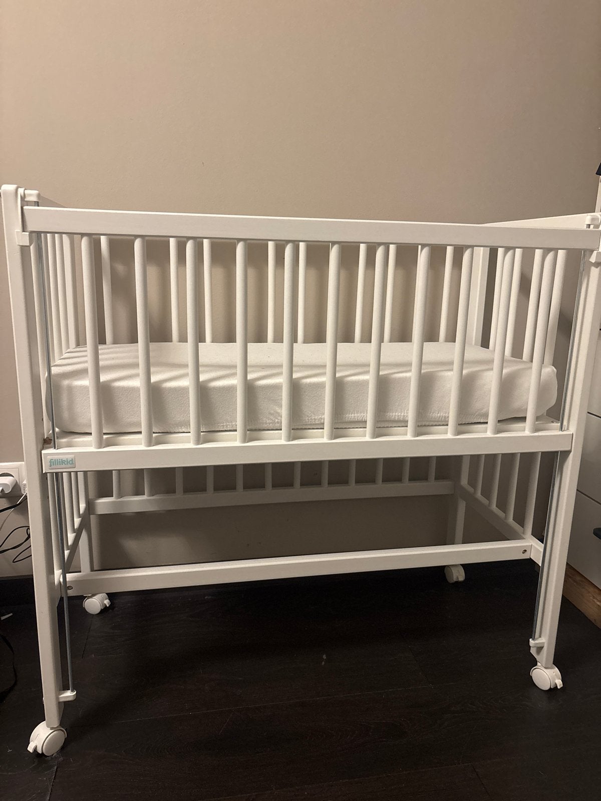 Fillikid Co-Sleeper Wieg - Wit, Kinderen en Baby's, Ophalen, Gebruikt, Wieg